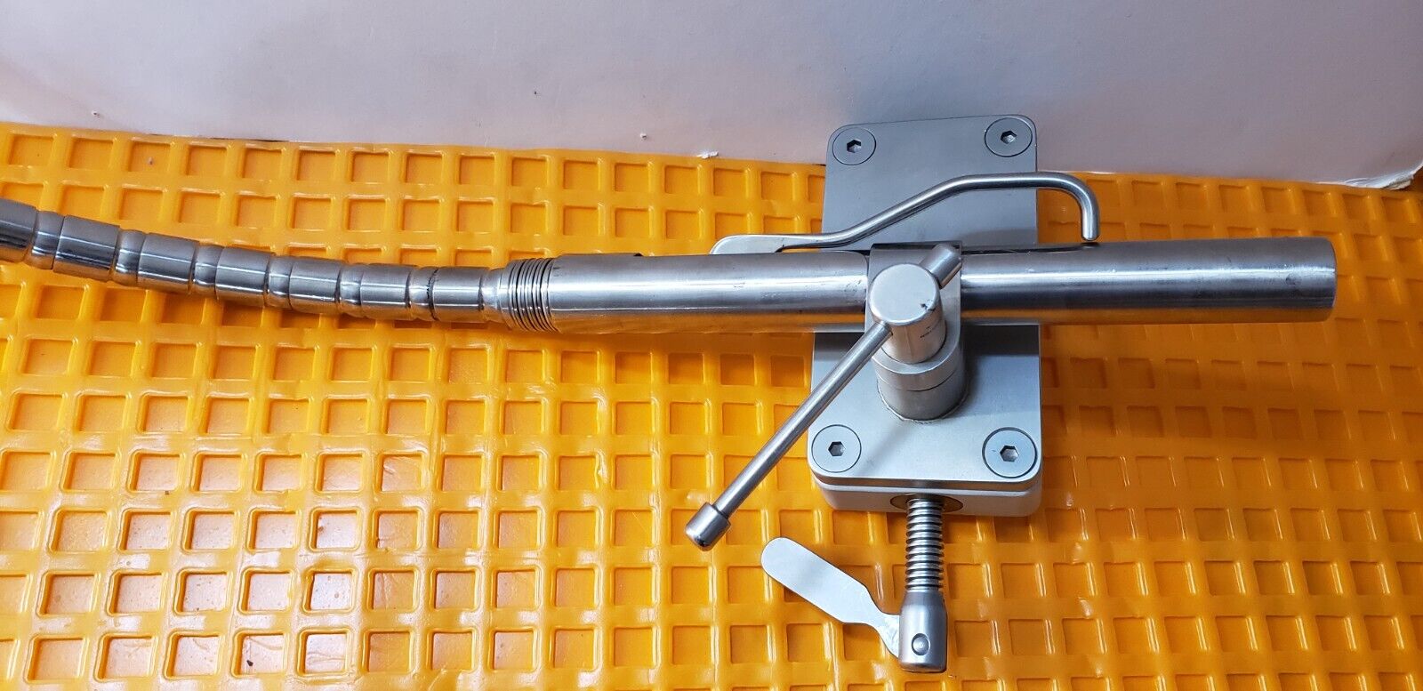 Codman 50-4676 Orthopedic Table Mounted Retractor Arm with Post Holder Clamp