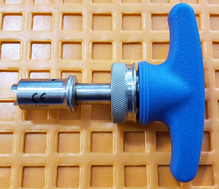 Medtronic 9731974 Surgical Orthopedic T Handle