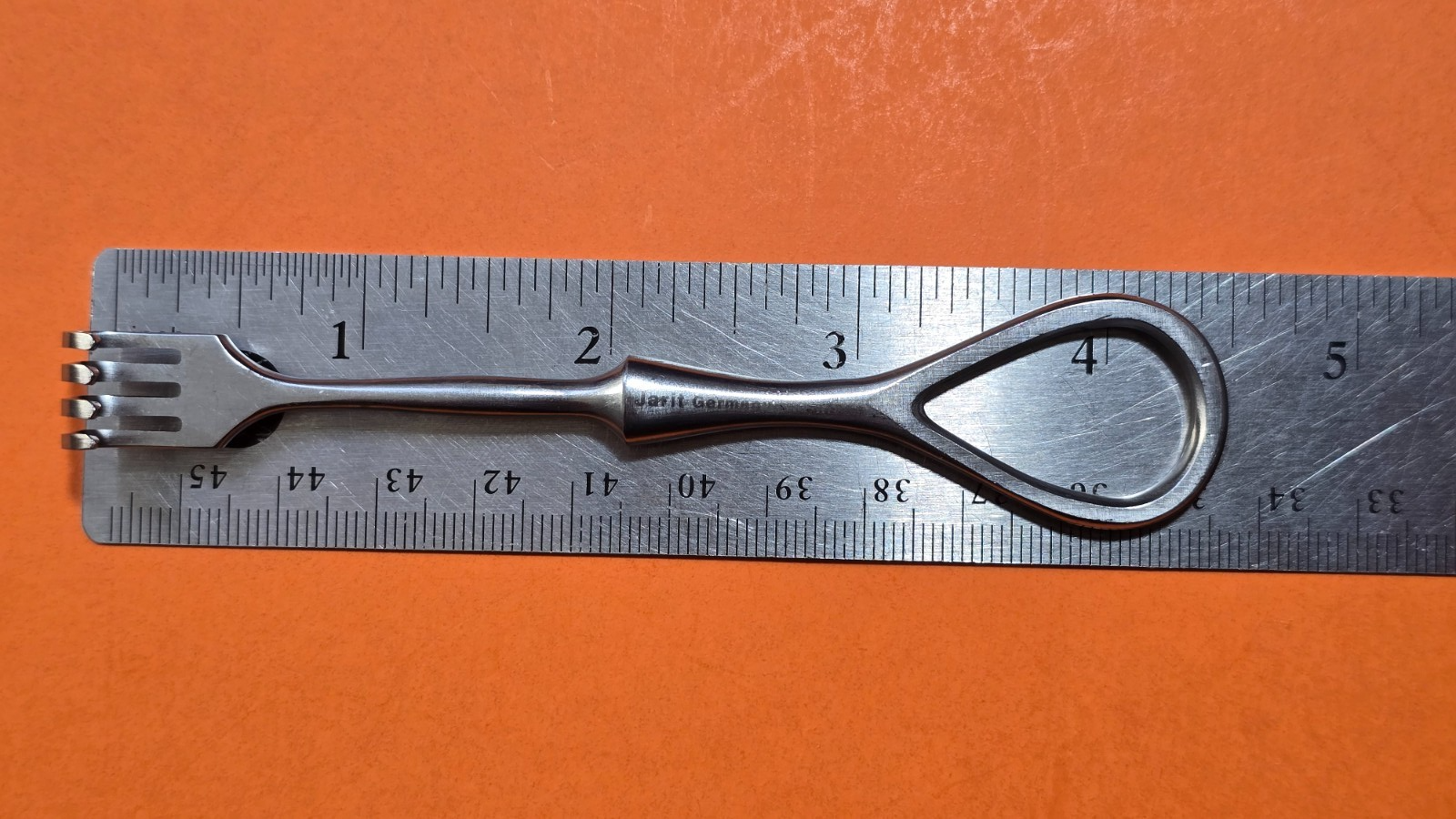 Jarit Surgical Volkman Retractor 4 .5" Blunt 4 Prongs