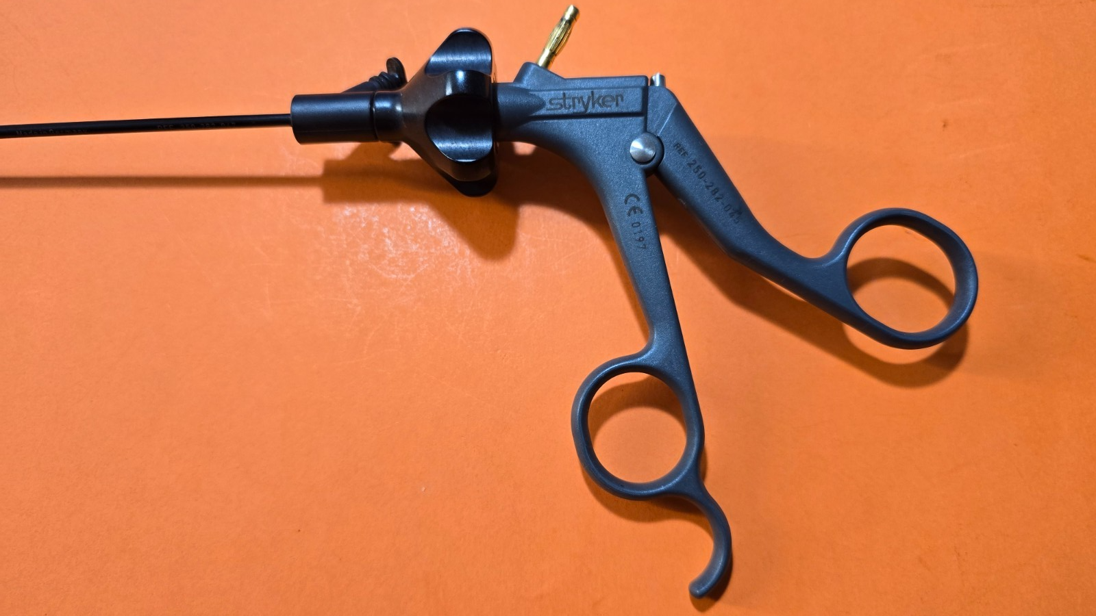 Stryker Laparoscopy Metzenbaum Scissors 3mm x 29cm Rotating Shaft 250-282-047