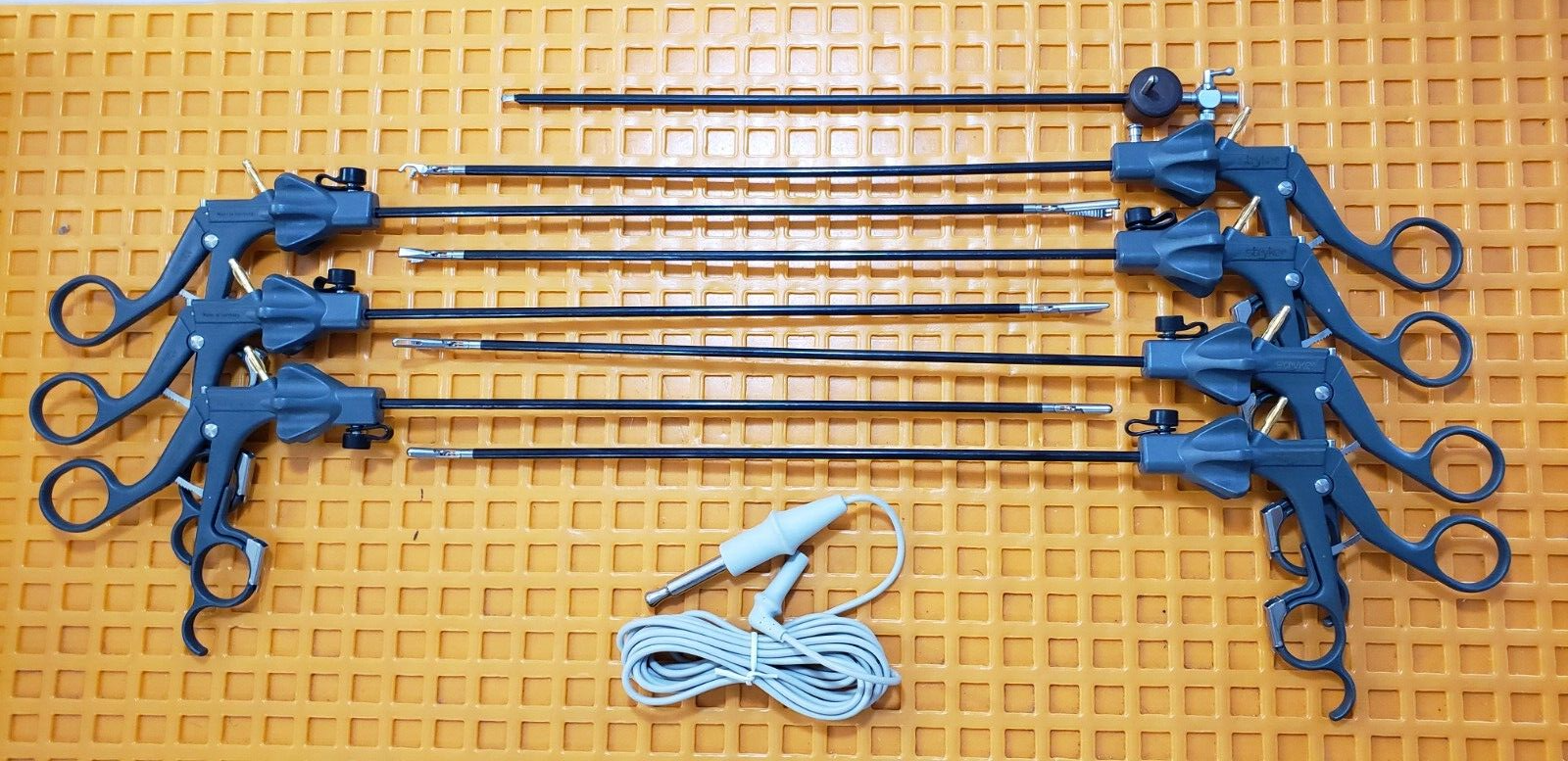 Stryker Laparoscopic 5mm x 30cm Monopolar Instruments Set of 9 Reusable & Tray
