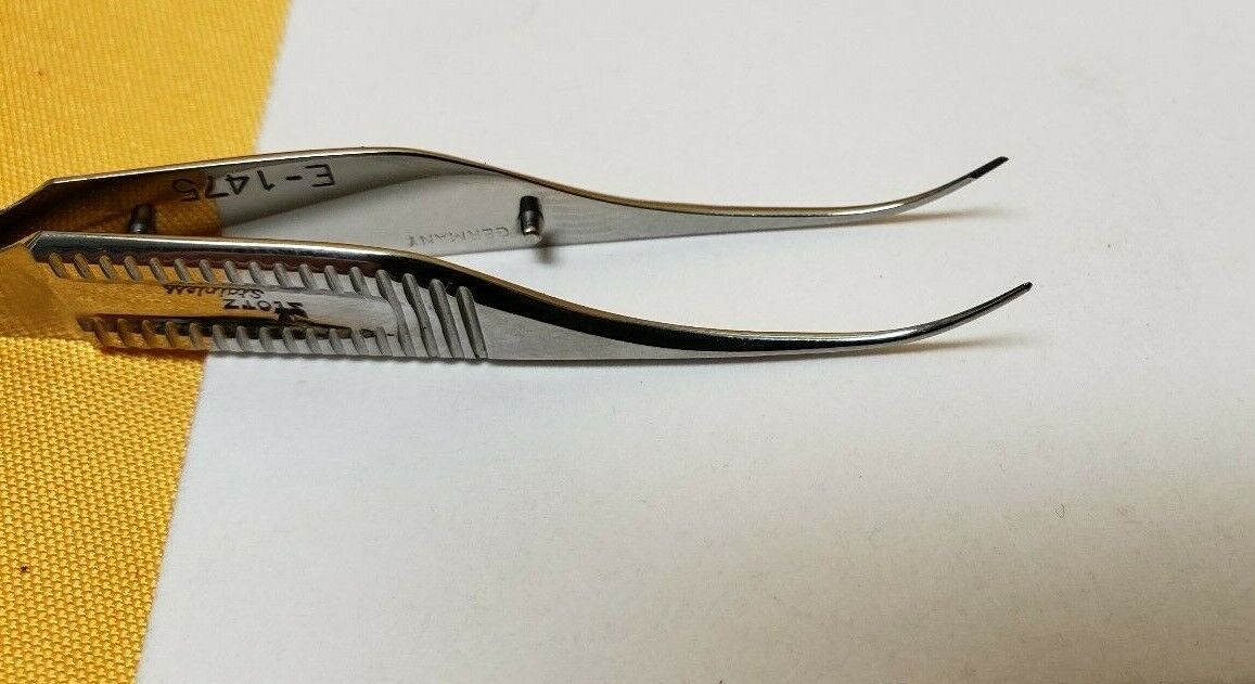BAUSCH+LOMB Storz E-1475 Opthalmic GILL Iris Dressing Forceps 3" Serrated Tip