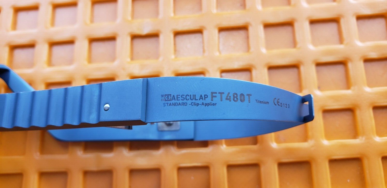 Aesculap FT480T,Surgical Neuro Titanium Yasargil Clip Applier Forceps Standard