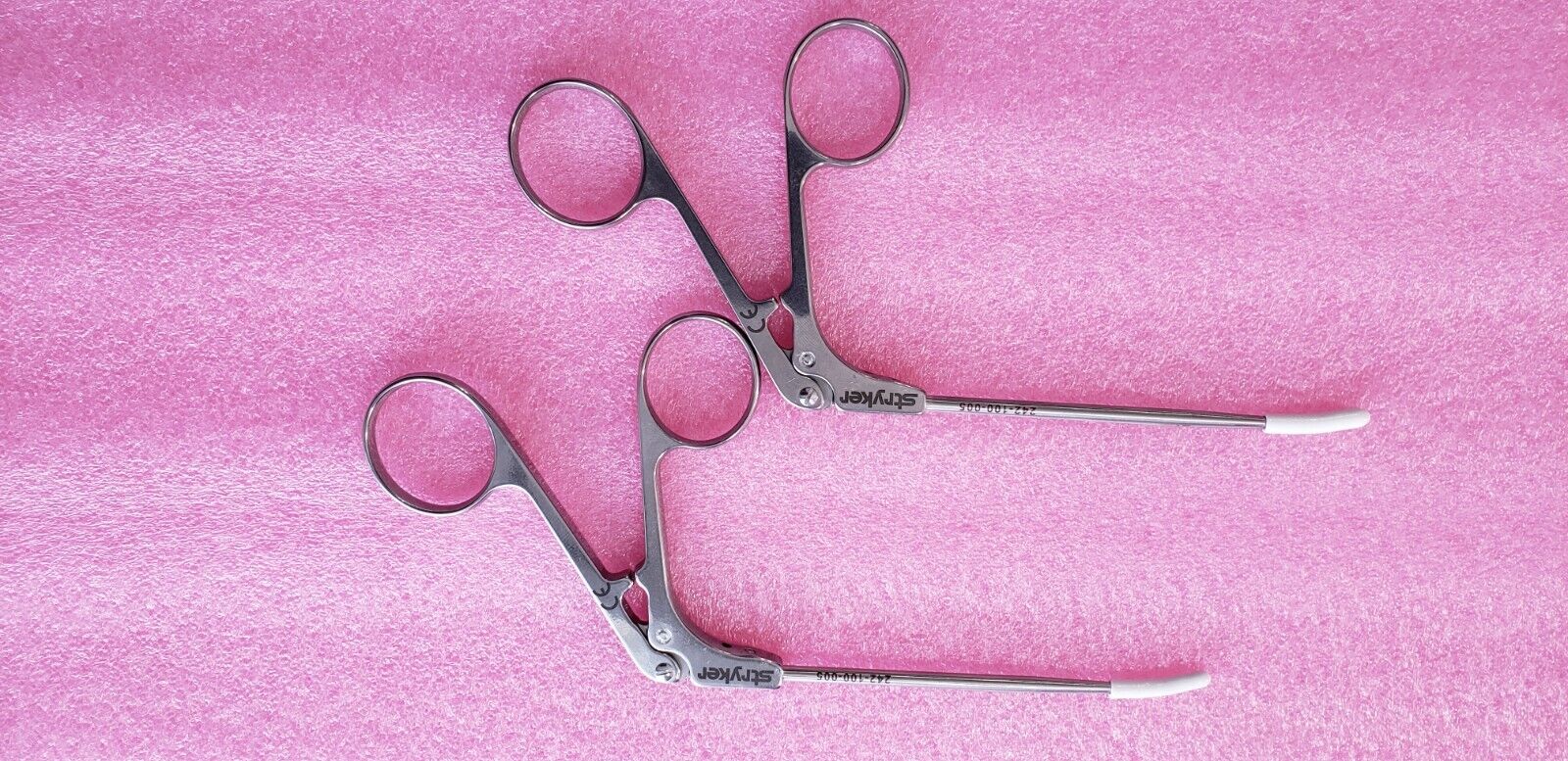 Stryker Conquest 242-100-005 Arthroscopic Punch 2.1mm Blunt Nose Down