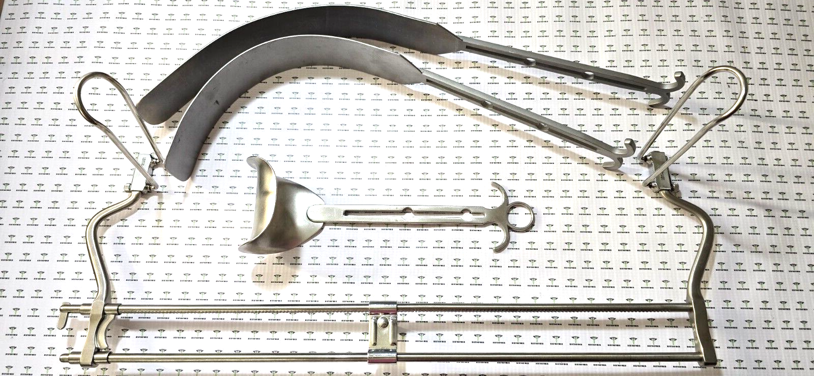 V.Mueller Surgical Balfour Retractor for Bariatric 22" Spread
