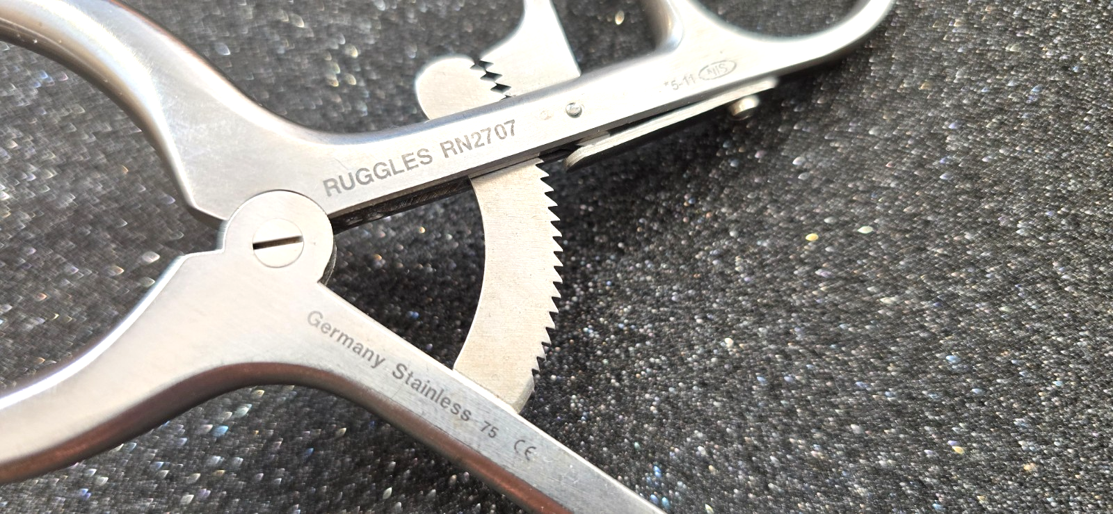 RUGGLES Surgical Williams Discectomy Retractor 7" Left 60x20mm Ref: RN2707