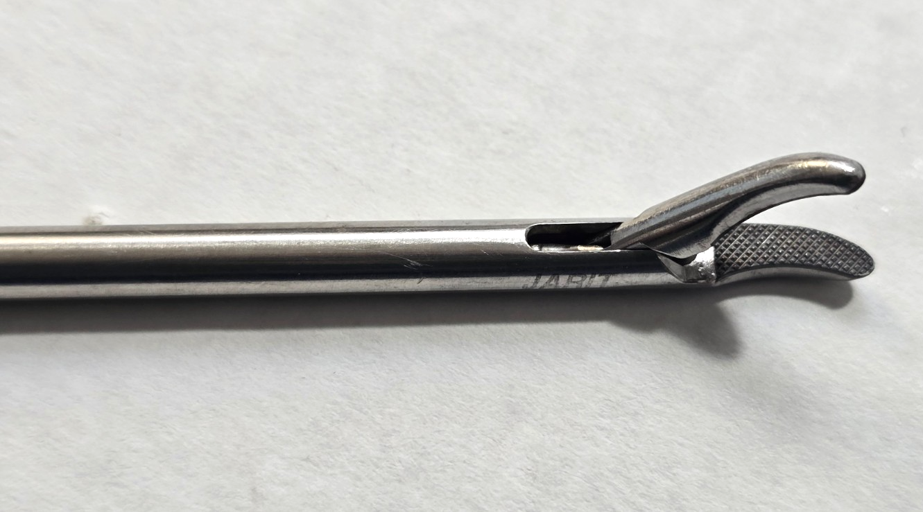 Jarit 600-253 Laparoscopic CARB-BITE Needle Holder 5mm x 33cm Germany