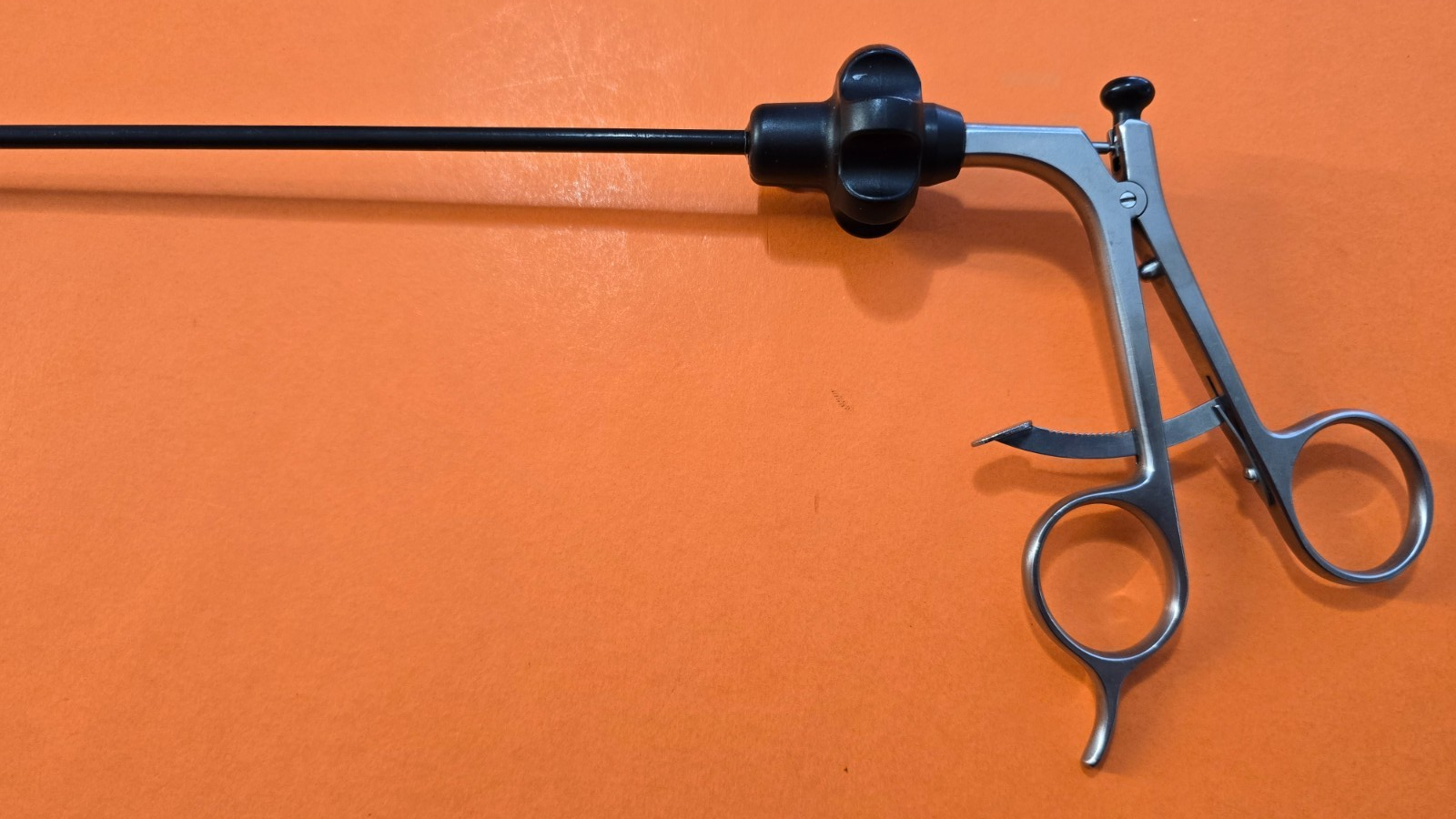 Stryker Laparoscopic Debakey Forceps 5mm x 50cm Rotating Ratchet handle