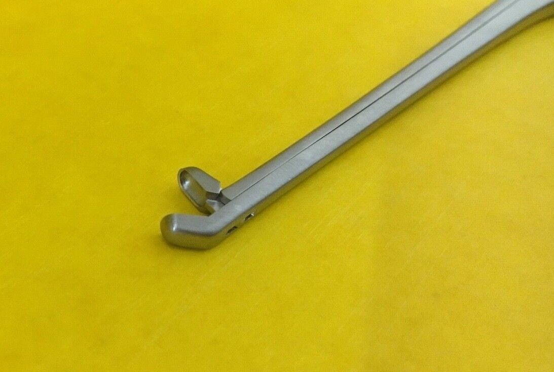 V. Mueller Nasal Forceps, Bead Type, Angled Up, 3mmx5mm REF: VM104-2221