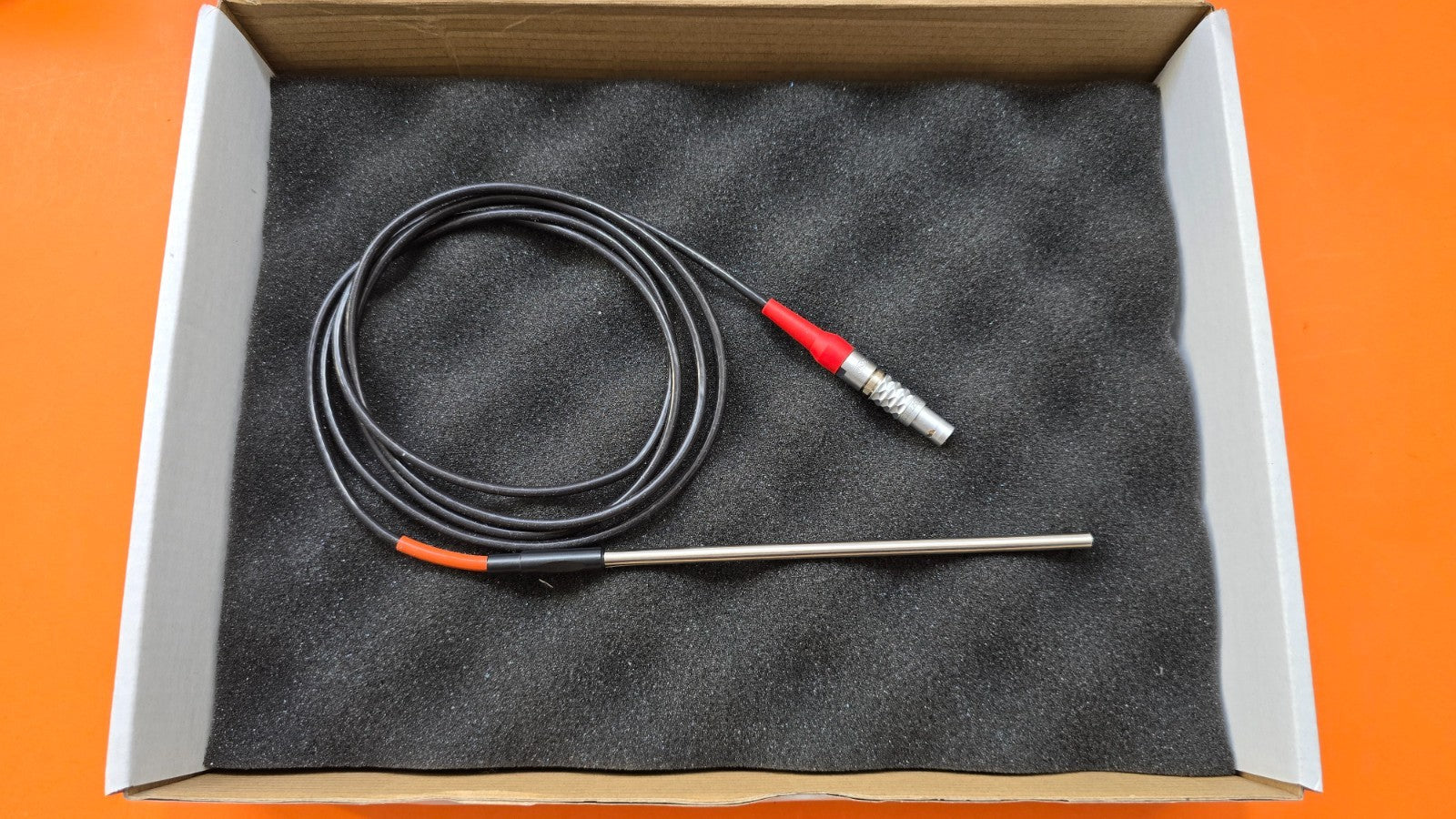 Stryker Venom Multigen 2 radiofrequency Probe  Ref: 8400-815-010 RED