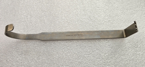 V.Mueller NL5101 Hibbs Retractor  9 1/8" x 3/4" x 2" Size Orthopedic Instruments