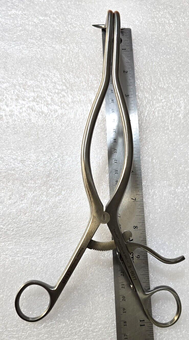 V.Mueller Surgical Orthopedic Gelpi Retractor Right Angle 11" with ratchet.