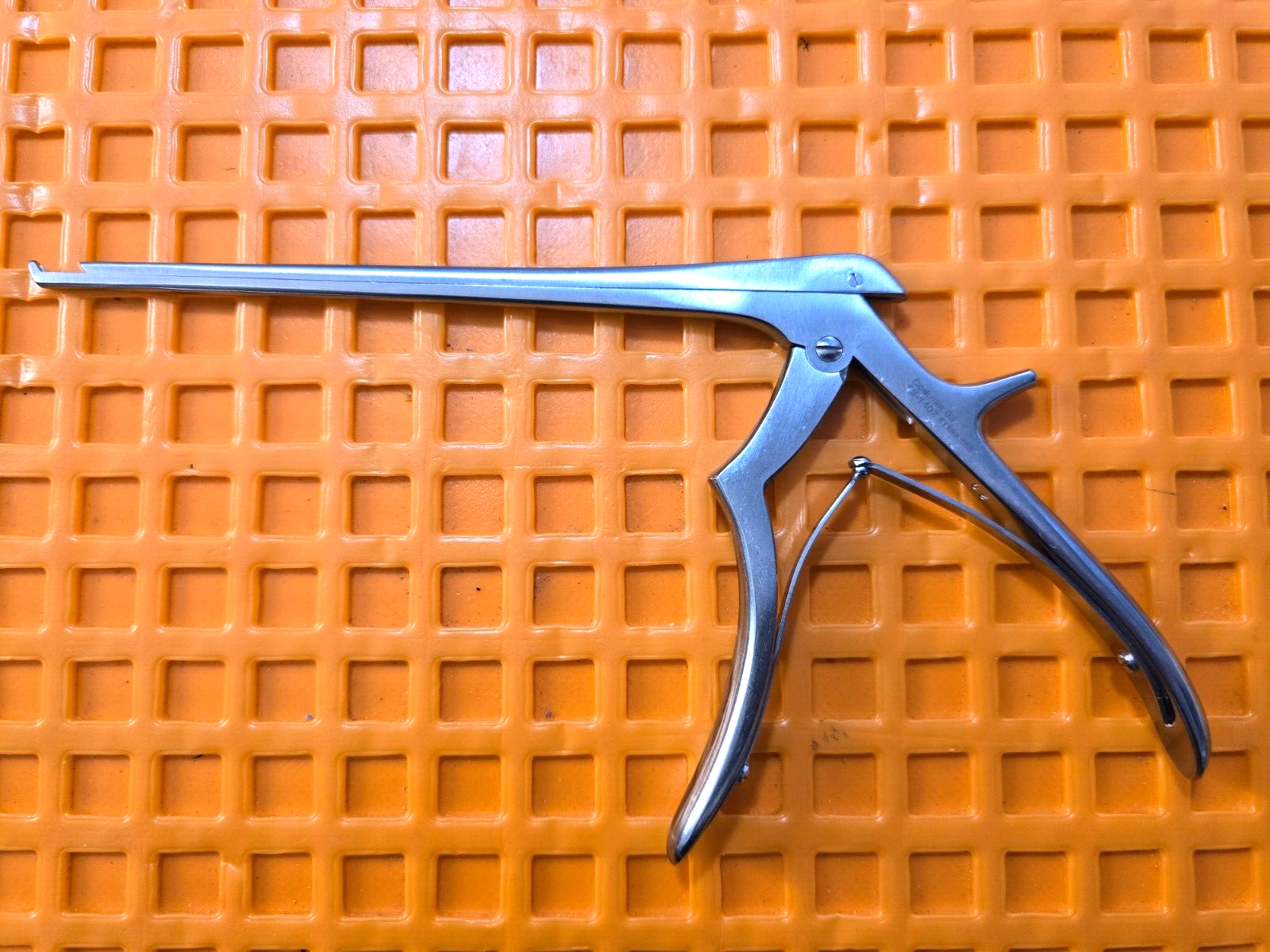 Codman 53-1402 orthopedic Kerrison Rongeur 3mm 40 Degree