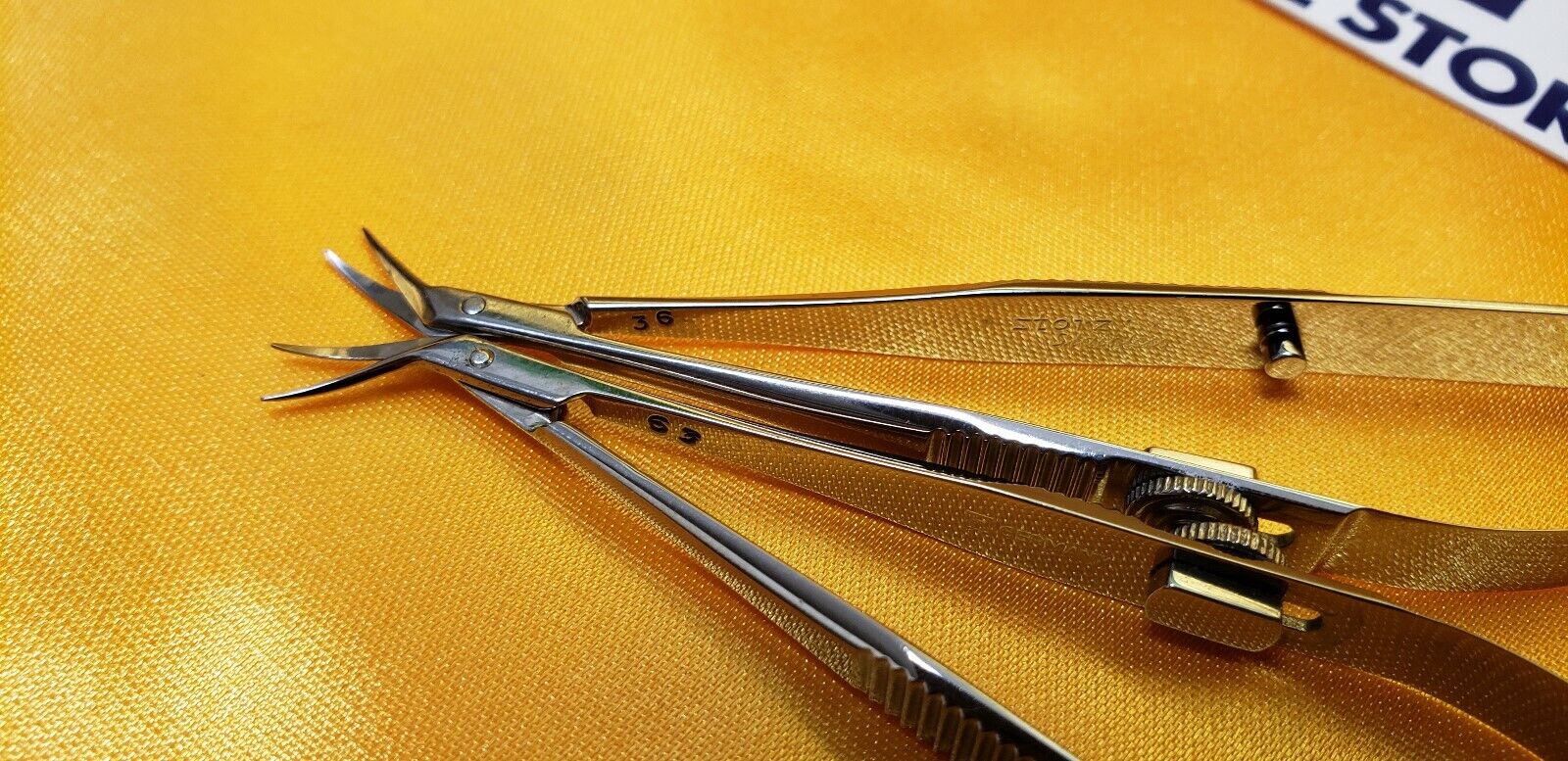 Karl Storz E3310 CASTROVIEJO Corneal Section Scissors 4.5" Right & Left Blade