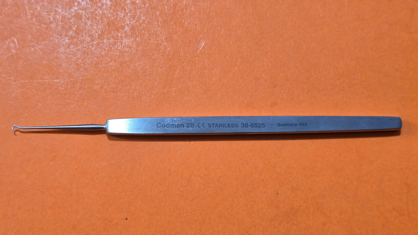 Codman 38-6525 Surgical Orthopedic Skin Hook 4.5" Sharp Single