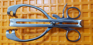 Jarit 205-235 Surgical Mayo-Adams Retractor W-Removable center Blade 6.5"