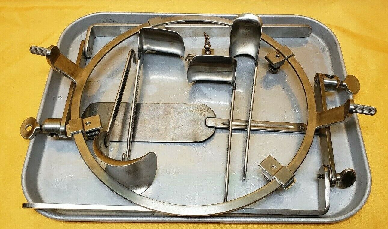 Weck Surgical Abdominal Retractor 5 Blades and Bed Railing Stand w-Sterile Tray