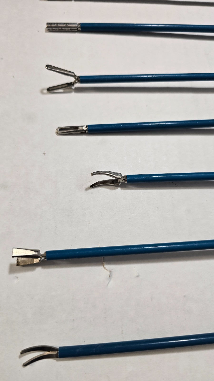 Conmed Linvatec Detacha Tip Laparoscopic Instruments 5mm x 33cm Set
