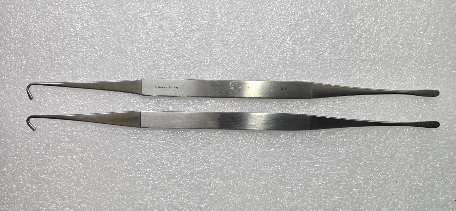 Jarit 285-315 Orthopedic Smithwick Hook and Dissector 12 1/4"