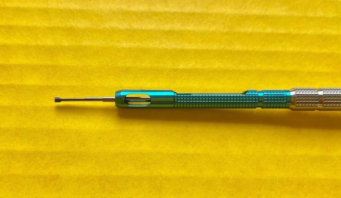 AMO Ophthalmic Emerald Unfolder Delivery System