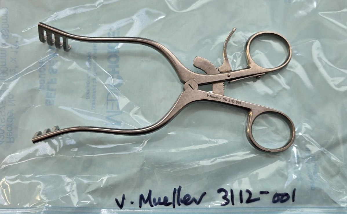 V.Mueller 3112-001 Surgical Weitlaner Retractor 6.5" Blunt 3x4 Prongs
