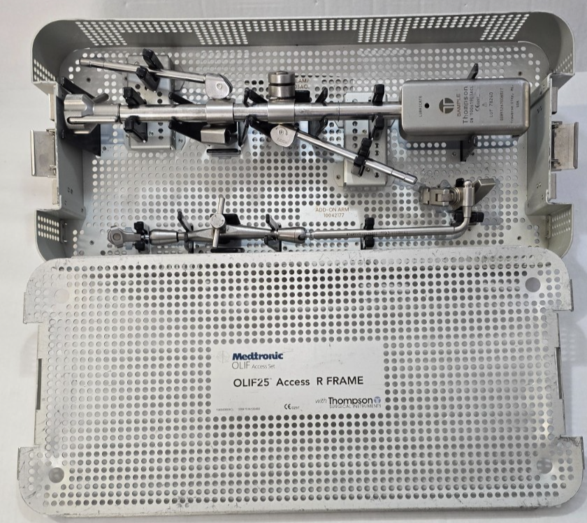 Medtronic OLIF Thompson Elite Rail Clamp Retractor Set with Case.