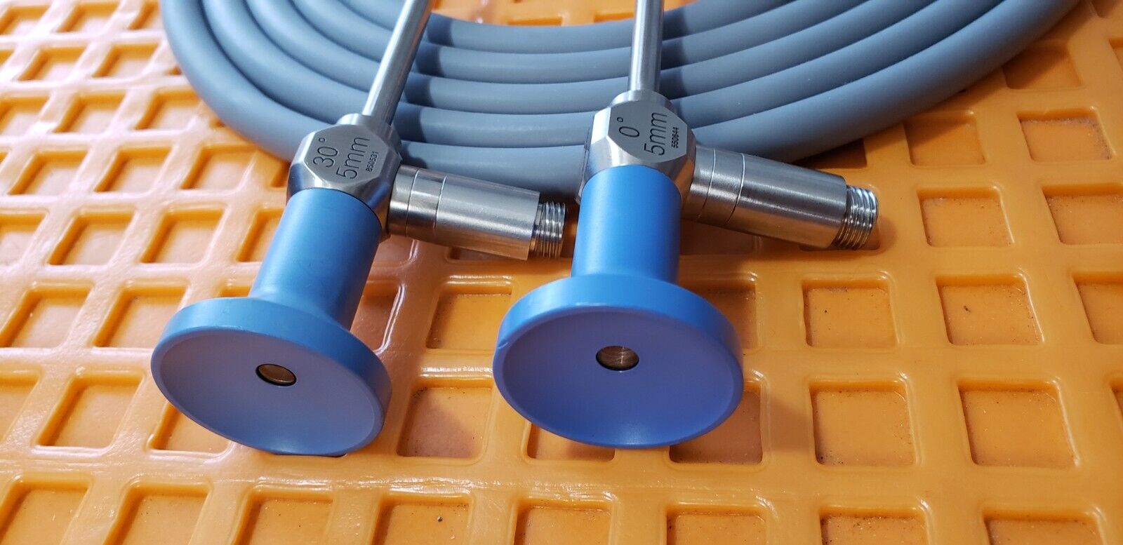 Stryker 502-555-030,555-502-010 Laparoscope 5mmx30 & 0 Deg Set Fiber Optic Cable