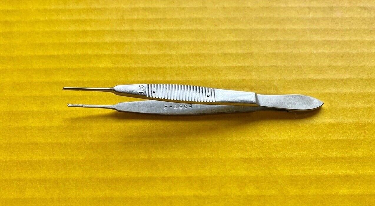 Storz Ophthalmic Bonn Suturing Forceps REF: E-1804