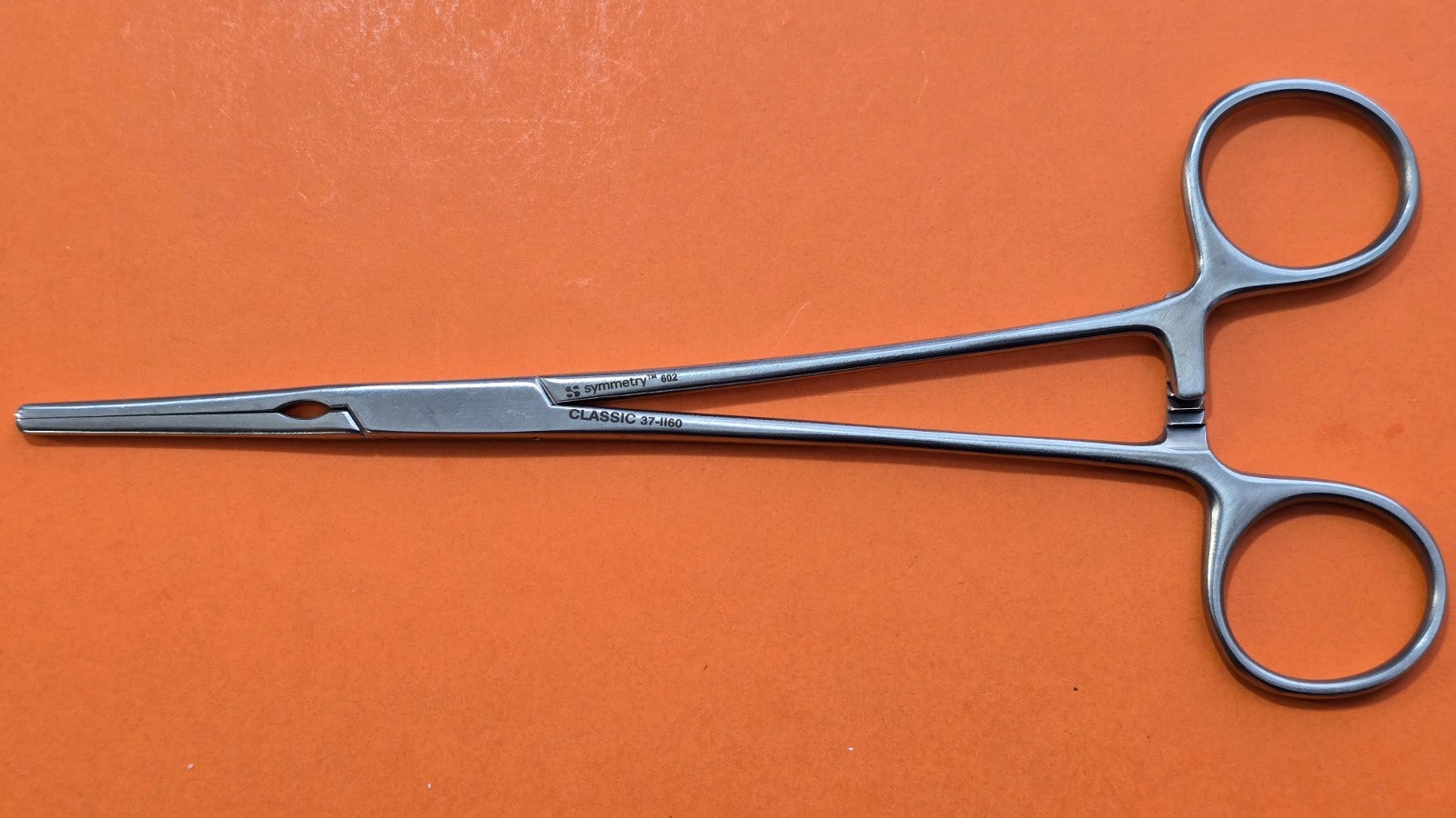 Symmetry 37-1160 Surgical Debakey Ductus Clamp 7 3/4"  Straight jaws