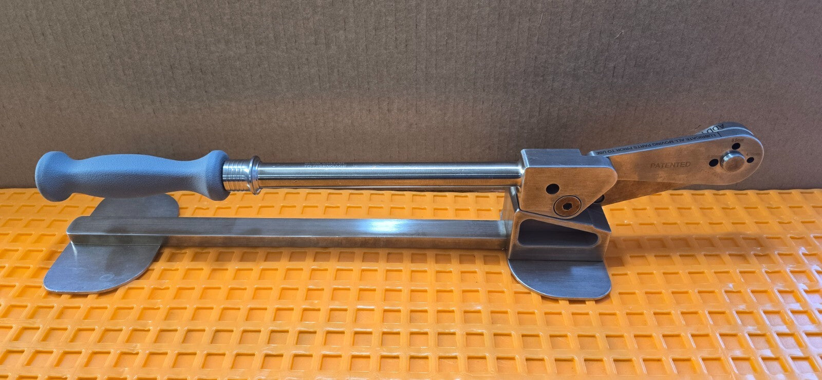 Medtronic Sofamor Danek Surgical Orthopedic Rod Cutter 21"