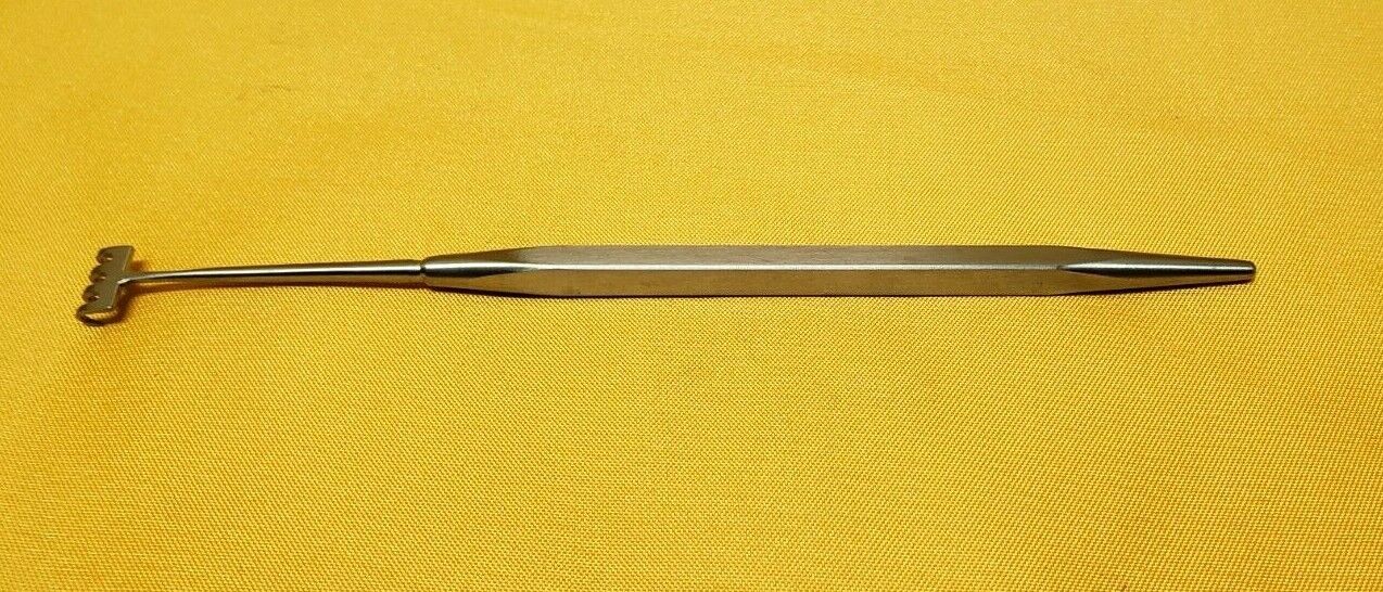 V.Mueller OP300 Knapp Lacrimal Retractor 4 prongs Sharp Ophthalmic Instruments