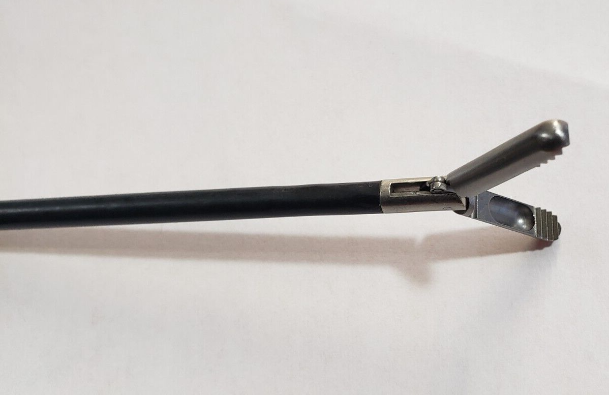 Snowden-Pencer 90-7930 Laparoscopic Grasping Forceps 5mmx45cm Double Action
