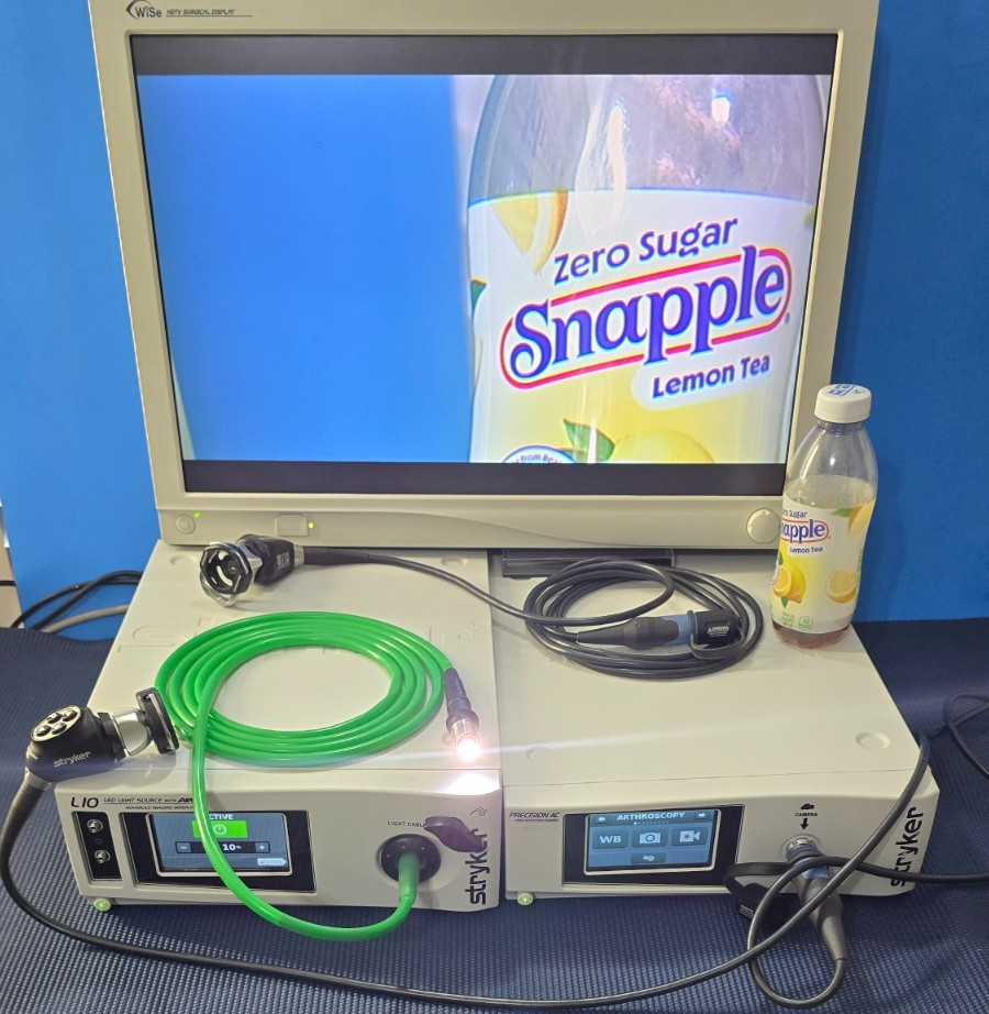 Stryker Precision AC Camera System ,LI0 Light Source Green Cable, WiSe Monitor