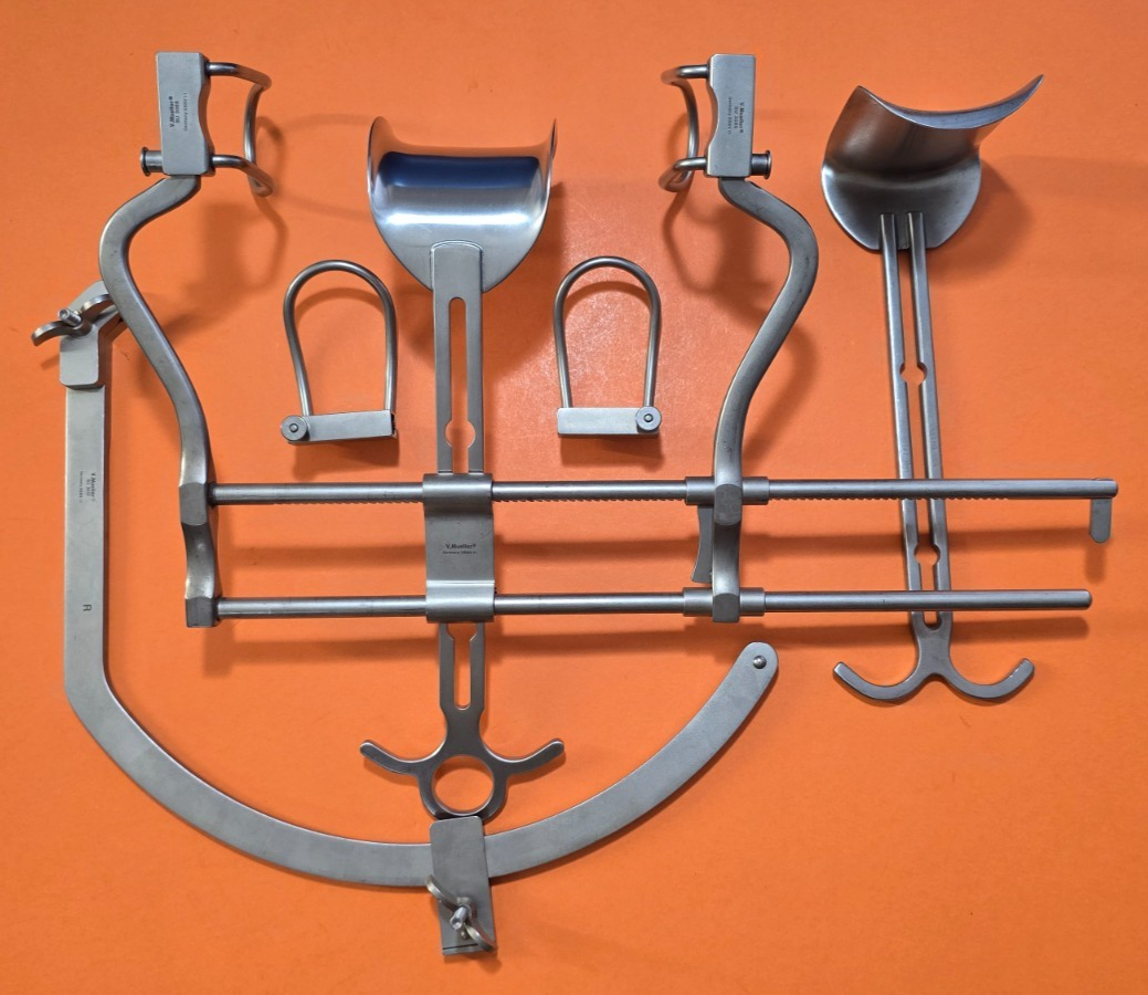V.Mueller SU 3062 Surgical Balfour Abdominal Retractor W-Blades & SU3012 Arm