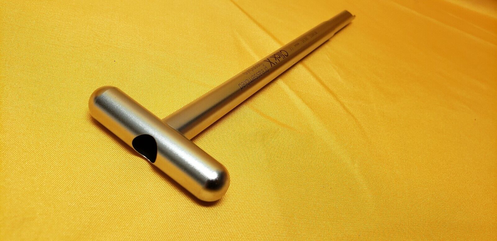 Swiss Surgical Orthopedic Screwdriver W- T-Handle Locking Cap REF: 388.365