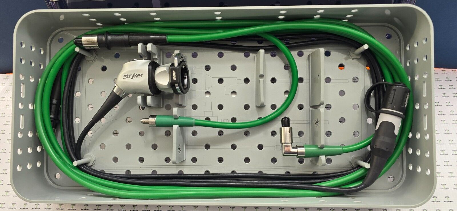 Stryker 1688 AIM 4K Camera Head & Coupler Green Fiber  Optic Cable with Tray