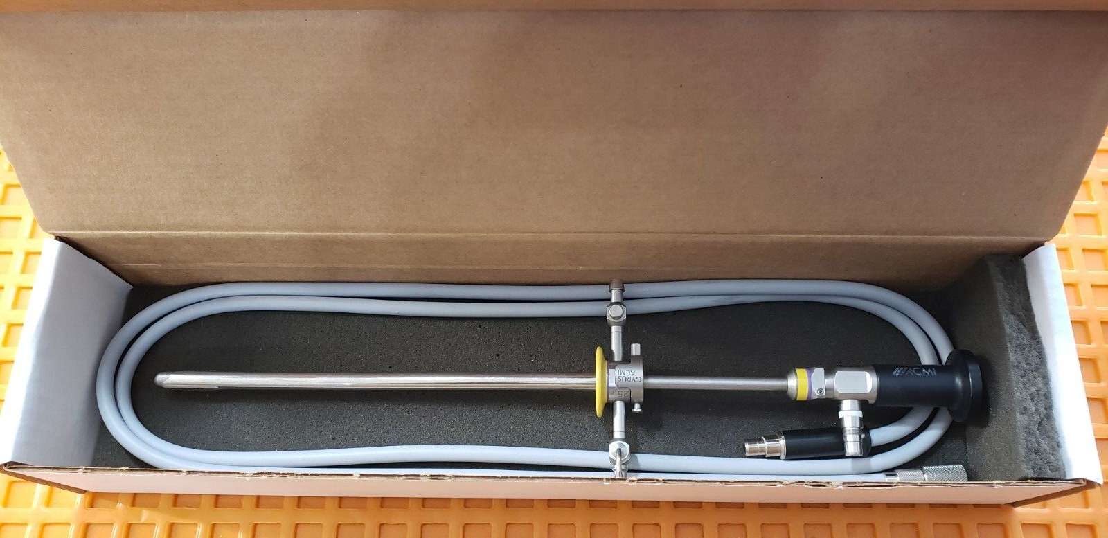 GYRUS ACMI  M3-30 Cystoscope 4mmx30* Deg EOS-CFR25 & Fiber Optic Cable