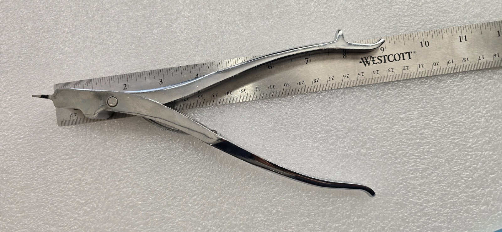 Stryker Surgical 3 Prongs Cast Spreader 9" Orthopedic Instruments