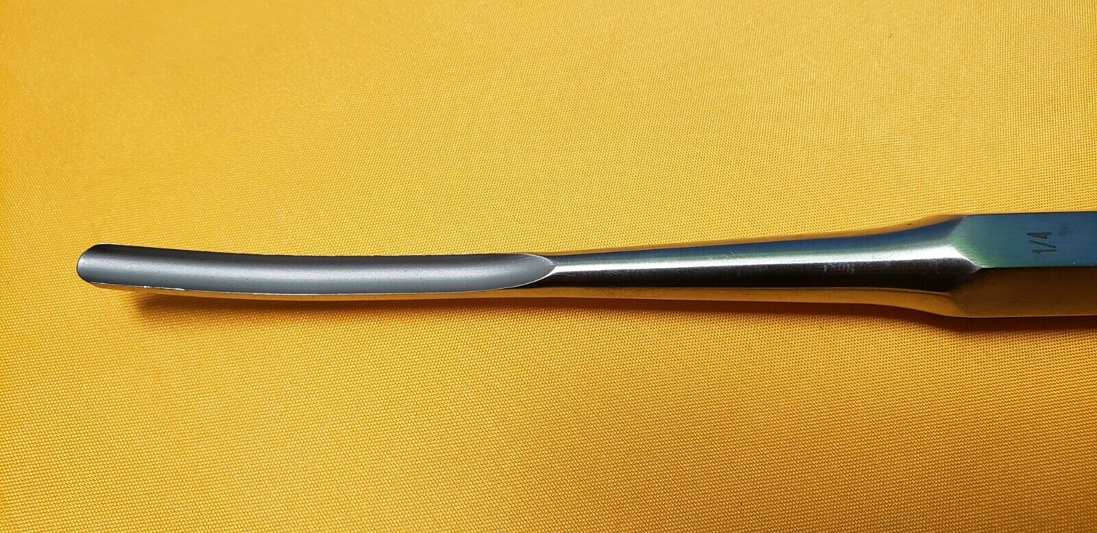 V. Mueller OS4360 Surgical Orthopedic Hibbs Gouges 9.5" Curved 6mm Blade