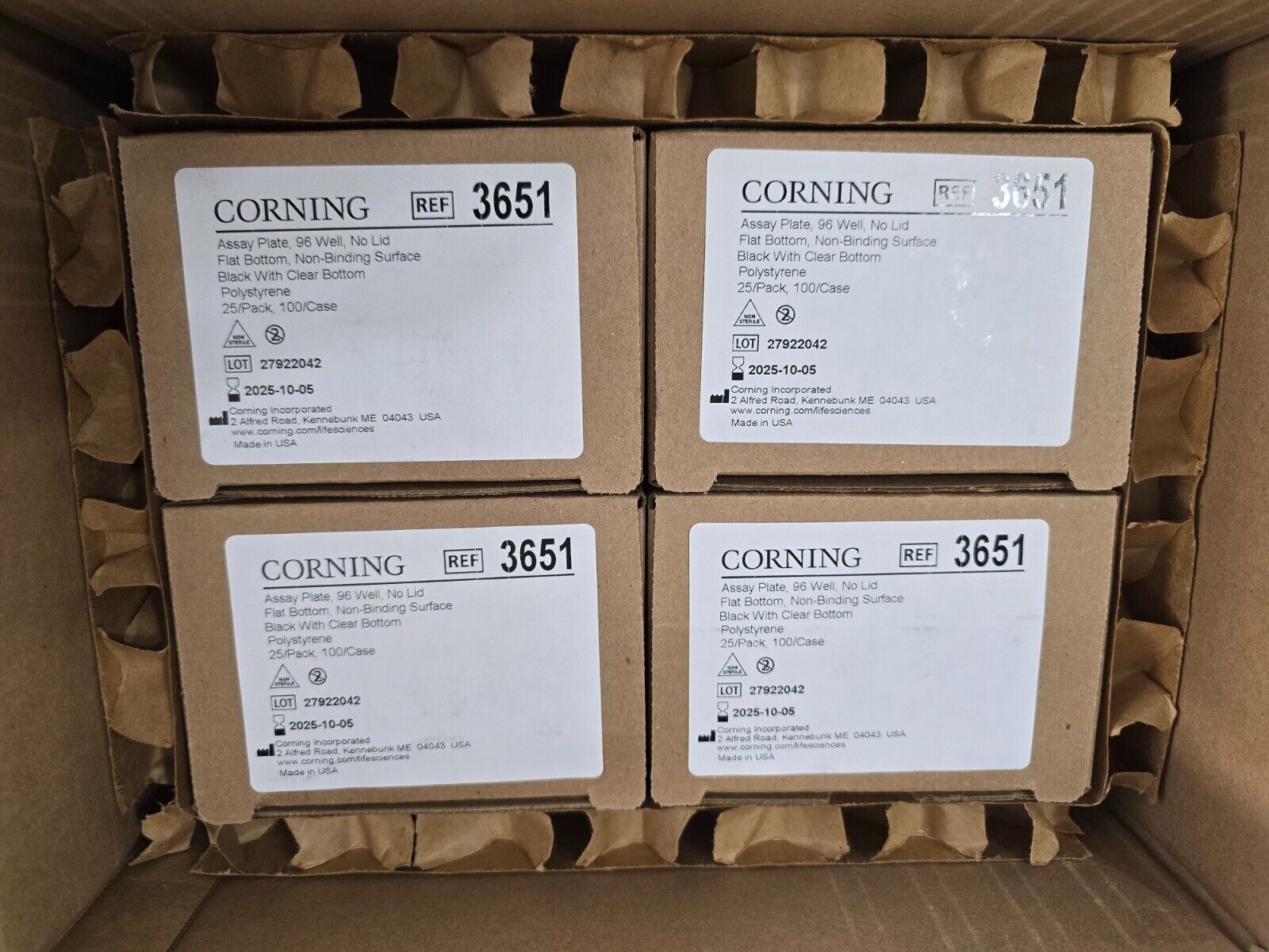 Box of 25, CORNING Assay Plate 96 Well No Lid Flat Bottom  Ref:3651