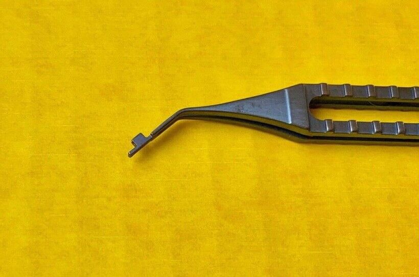 Duckworth + Kent Surgical Ophthalmic Folding Forceps, Titanium REF: 2-774-1