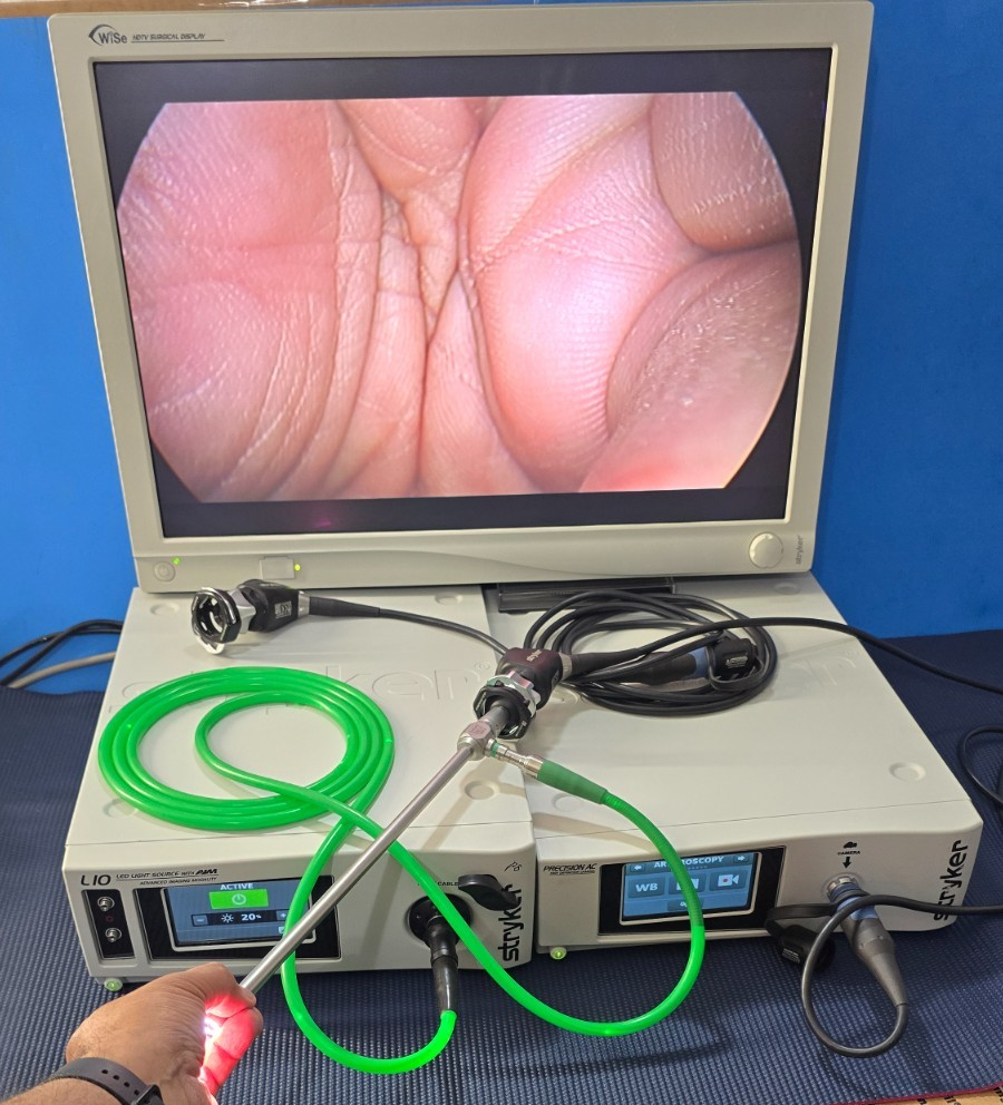 Stryker Precision AC Camera System ,LI0 Light Source Green Cable, WiSe Monitor