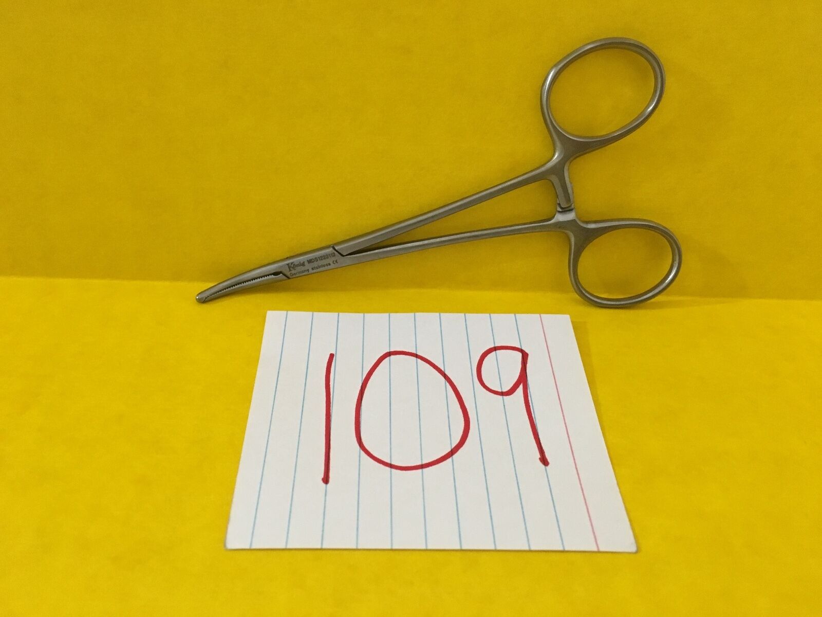 König Surgical Halsted Mosquito Forcep, 1x2 Teeth, Curved REF: MDS1223112