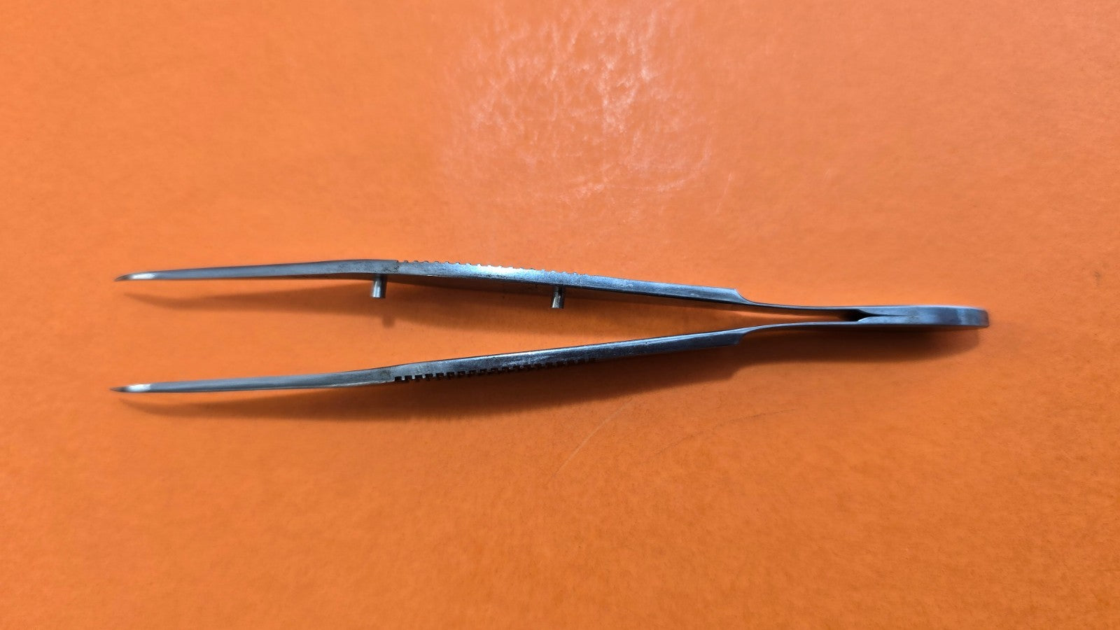 Karl Storz E1885 Castroviejo Tying Forceps Fine Tip Curved