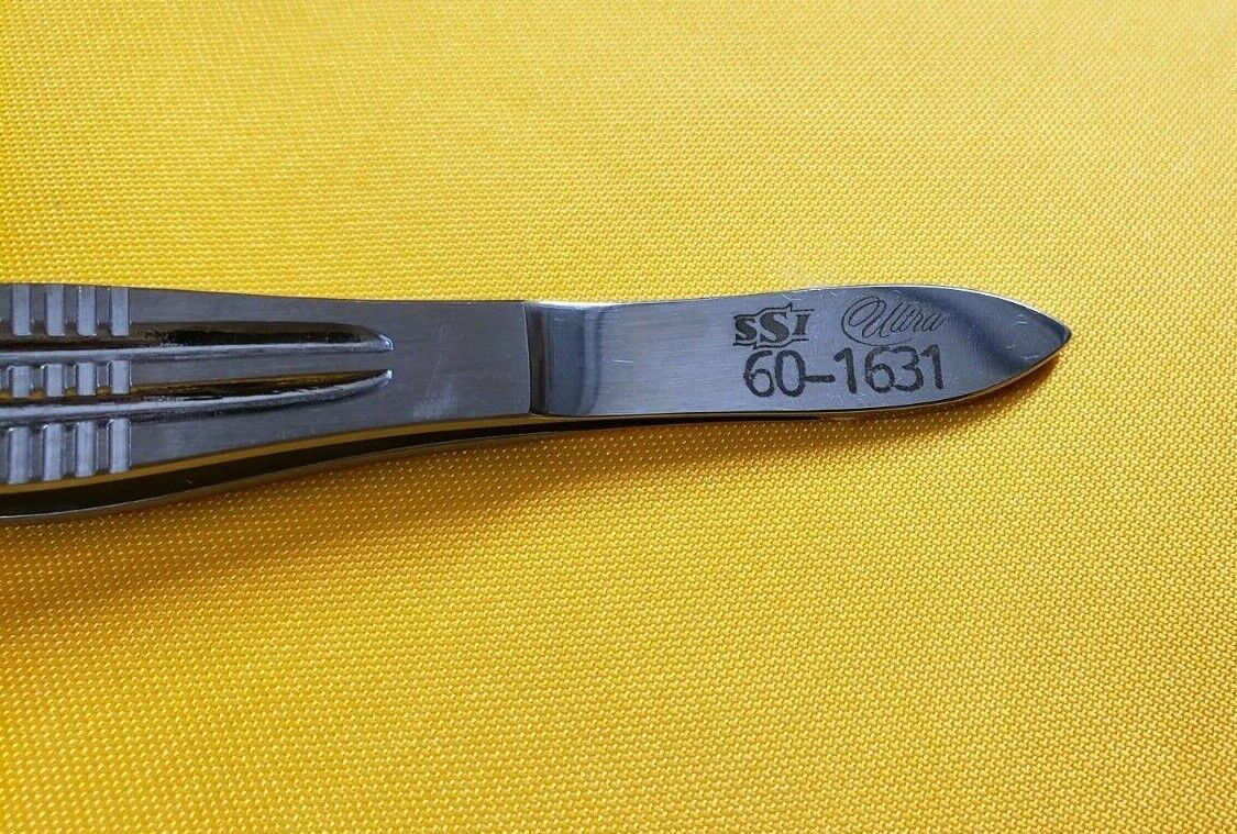 SSI Ultra 60-1631 Surgical Ophthalmic Castroviejo Suturing Forceps 0.3mm Tip