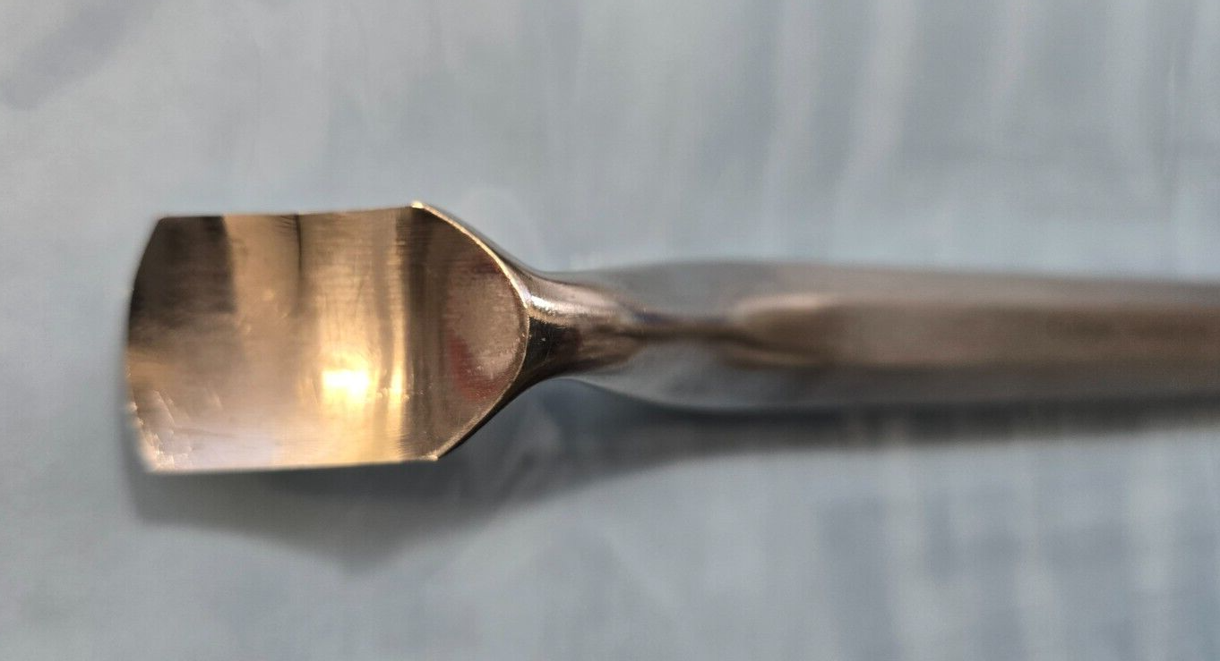 Codman Surgical Orthopedic Acetabular Gouge 8" Slight Curved