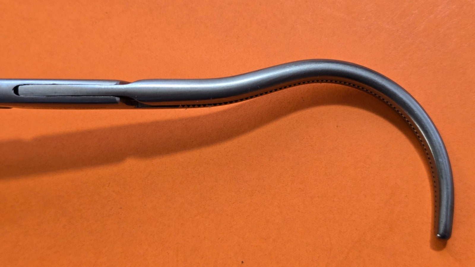 Jarit 475-500 Surgical Stille Vessel Clamp  8 3/4"  Curved jaws