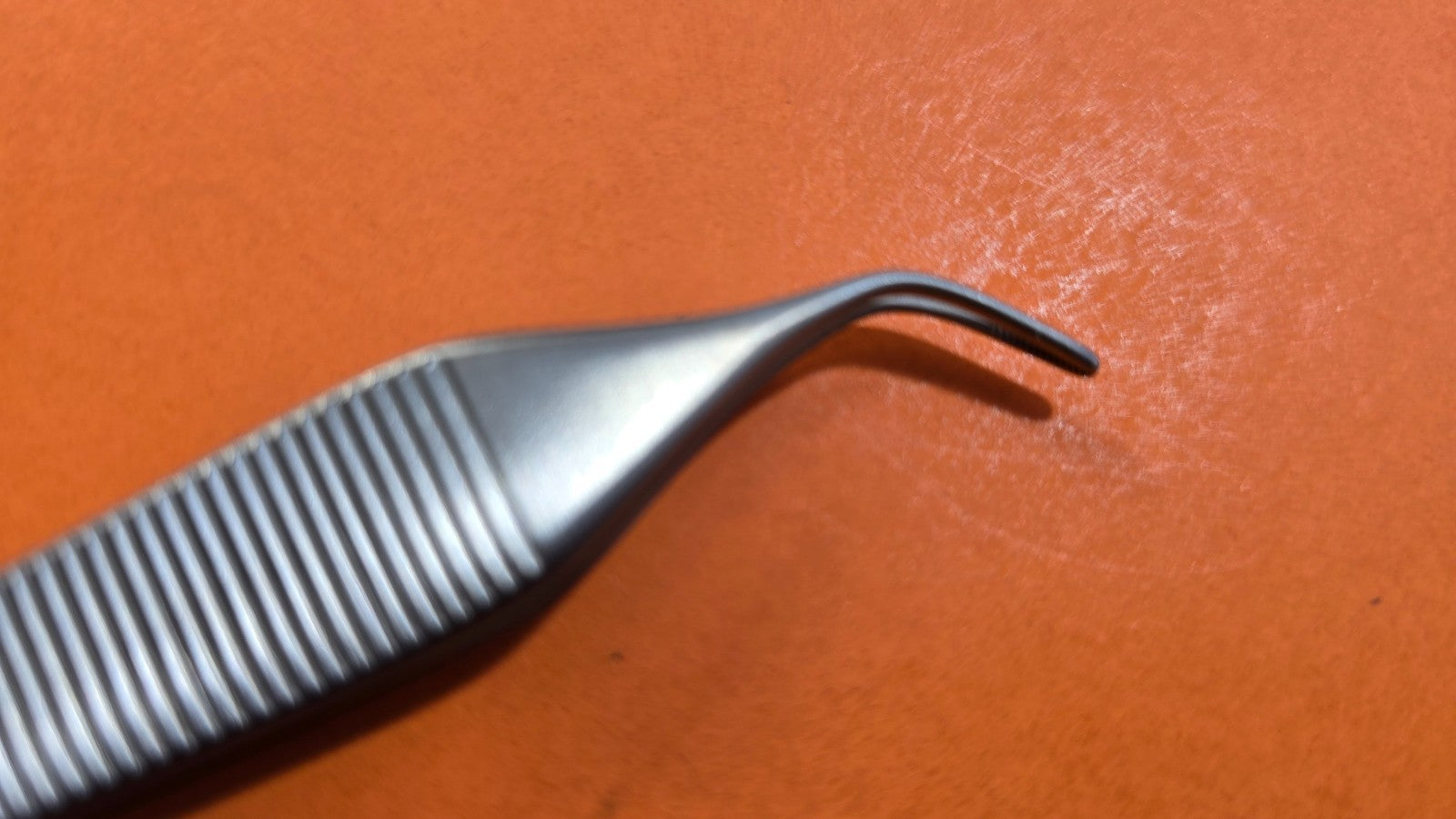 Leibinger Surgical Plate & Screw Holding Forceps 6" Curved