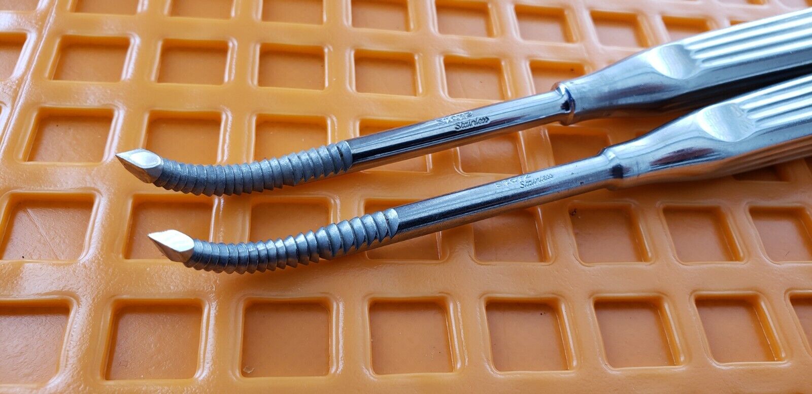 Storz N2612 Surgical Wiener Rasp 7" Sharp Curved Lot of 2 Units