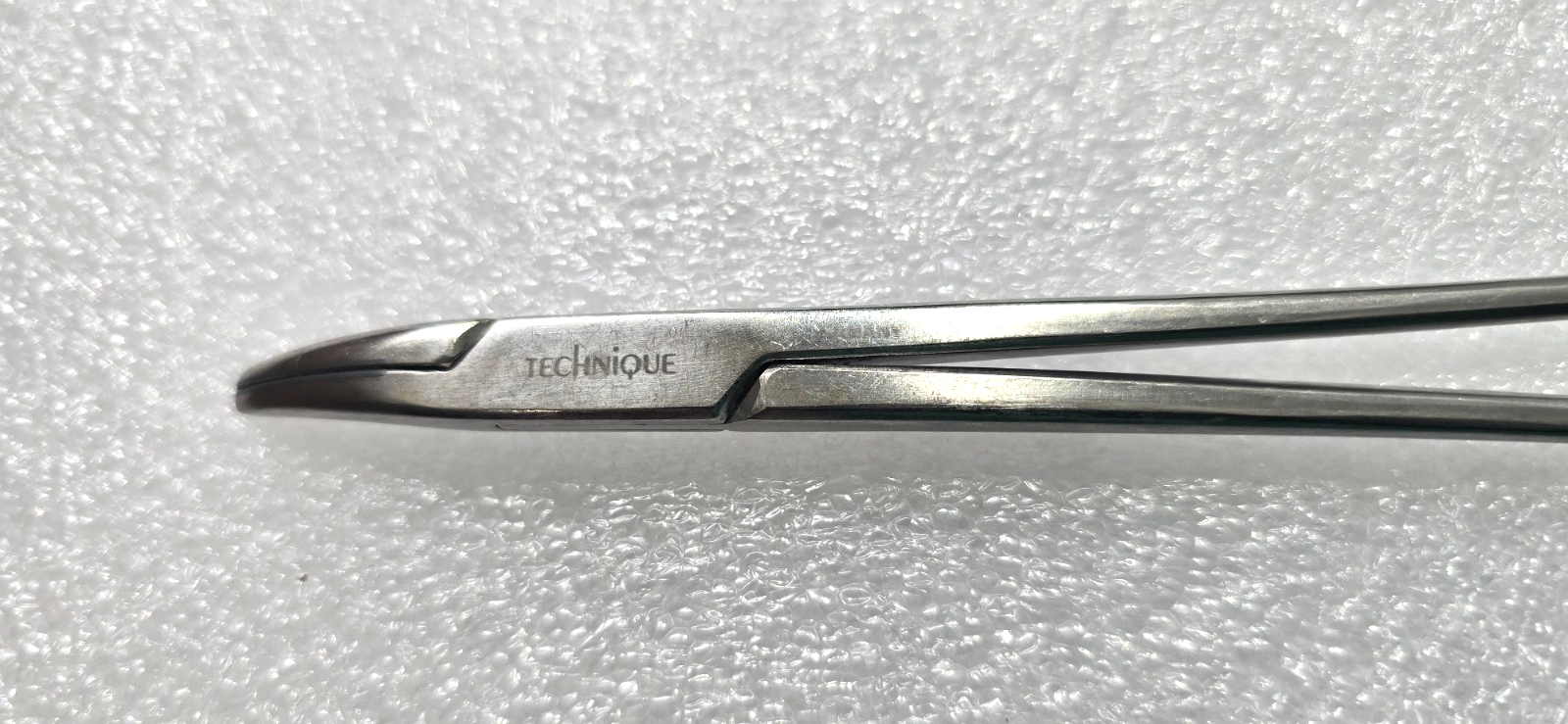 Pilling 34-3020 Surgical Needle Holder  8" Carbide Jaws Curved